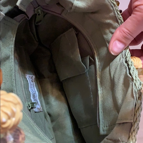 Super Rare Cappelli straworld purse - Picture 2 of 5